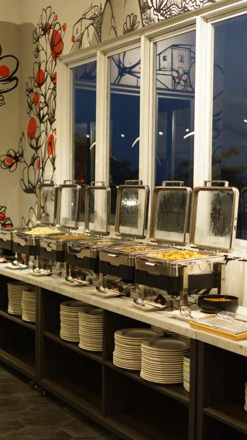 Kontena Hotel Batu  Zewnętrze zdjęcie
