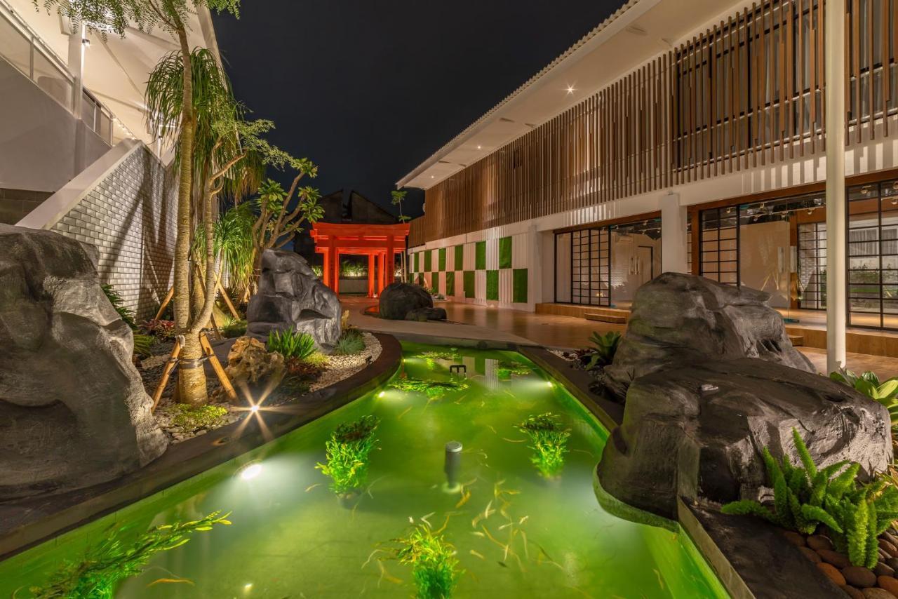 Kontena Hotel Batu  Zewnętrze zdjęcie