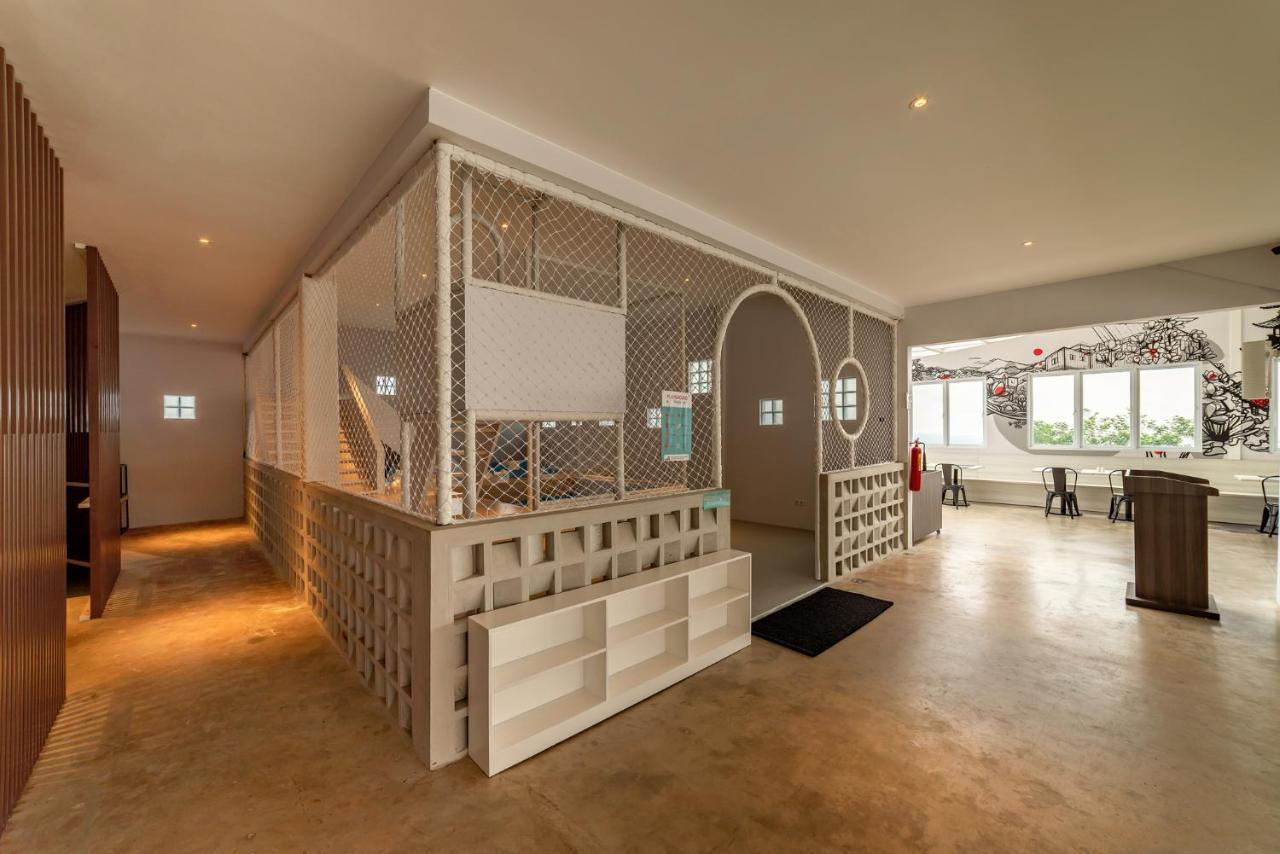 Kontena Hotel Batu  Zewnętrze zdjęcie