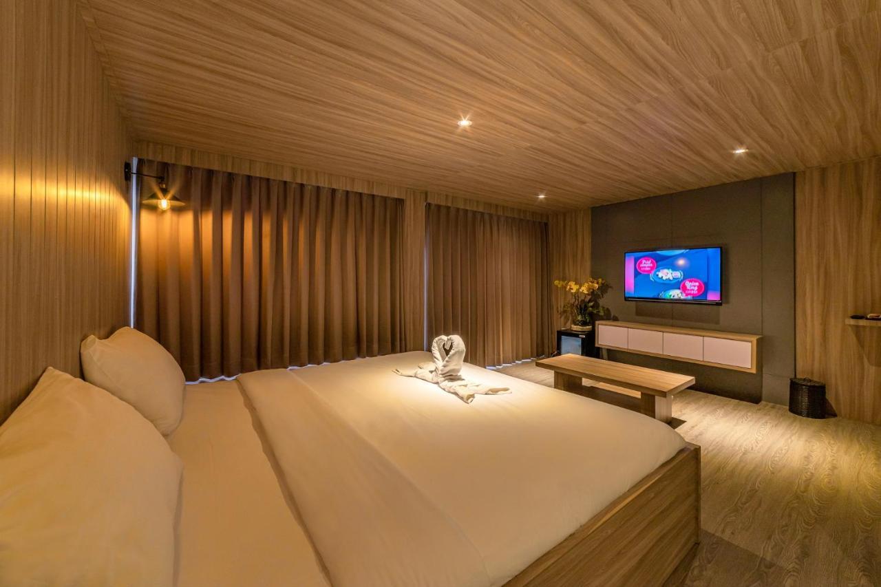 Kontena Hotel Batu  Zewnętrze zdjęcie
